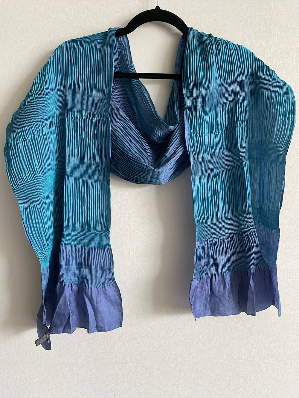 Tarnish silk blend scarf plisse pleat two tone blue lagenlook Made in Italy